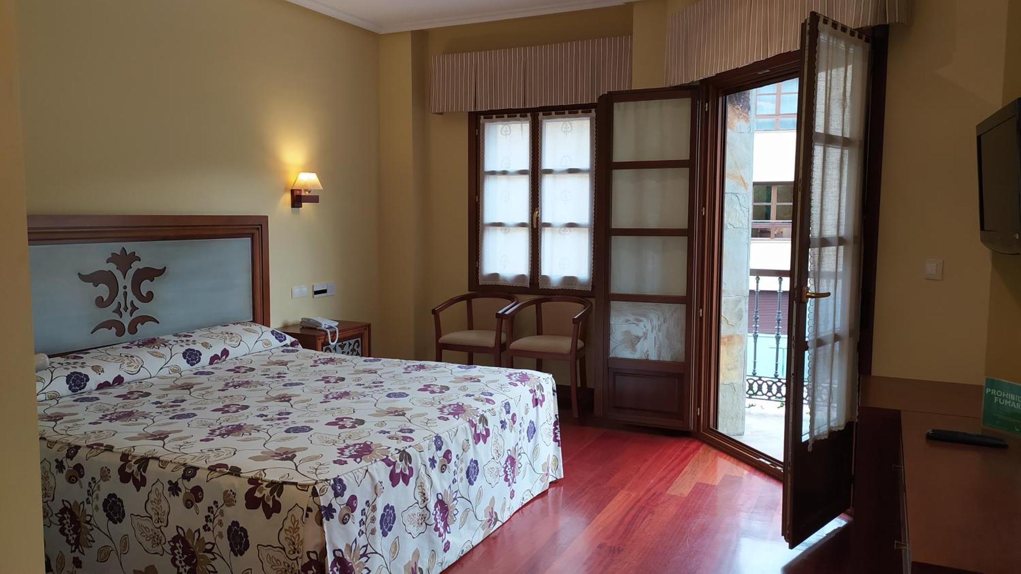 Soto de Luiña Hotel Valle Las Luinas חדר תמונה