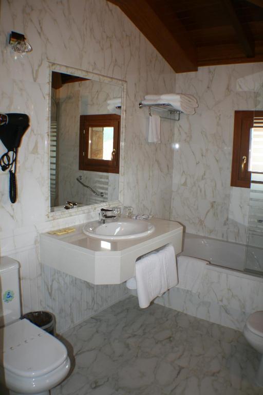 Soto de Luiña Hotel Valle Las Luinas חדר תמונה